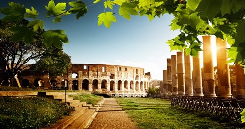 Rome-colosseum-sunny2.jpg